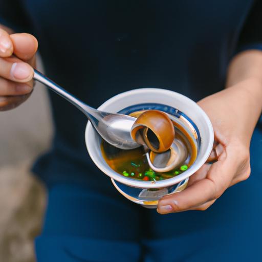 Canh ốc là món ăn dân dã, truyền thống của người Việt. Tuy nhiên, nhiều người vẫn đặt câu hỏi ăn ốc có tốt cho sức khỏe không?
